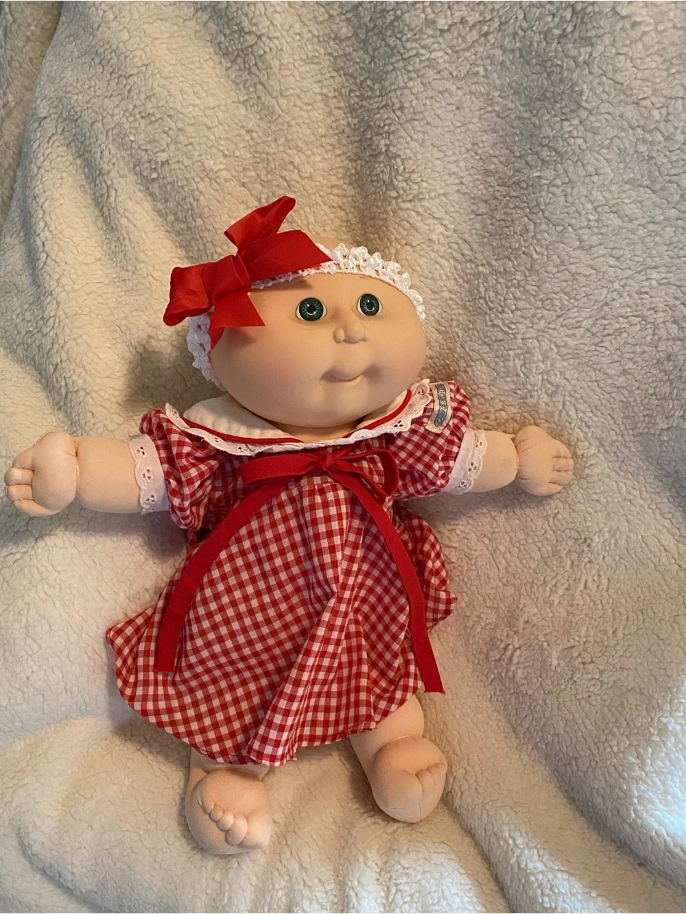 Cabbage patch newborn doll- 1990 Hasbro first edition